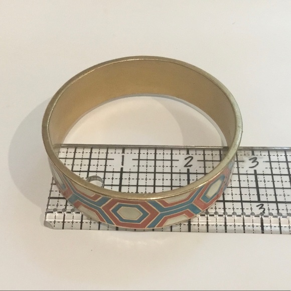Solid bracelet with abstract design in retro colors. Gold-tone base. - Picture 3 of 4